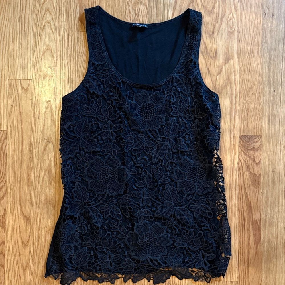 EXPRESS black shimmer floral lace overlay tank to sz M